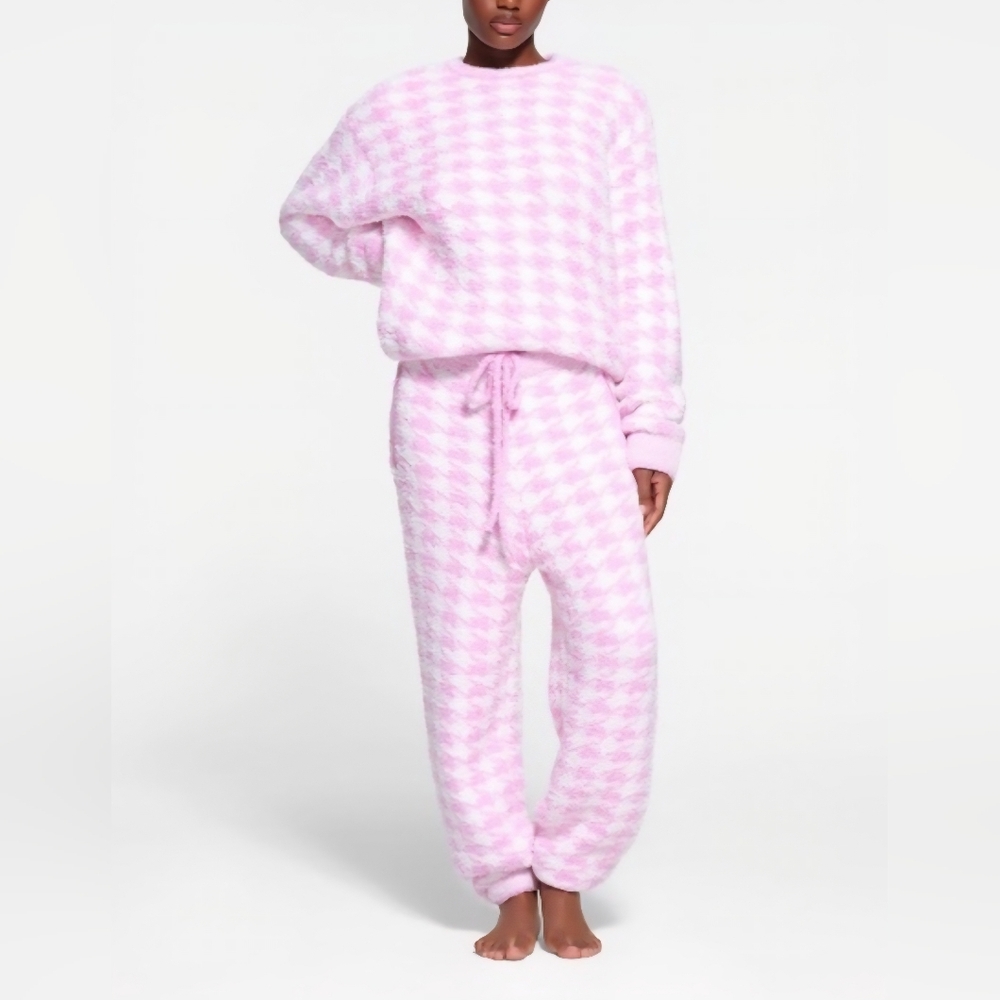 SKIMS Cozy Houndstooth Lounge Set